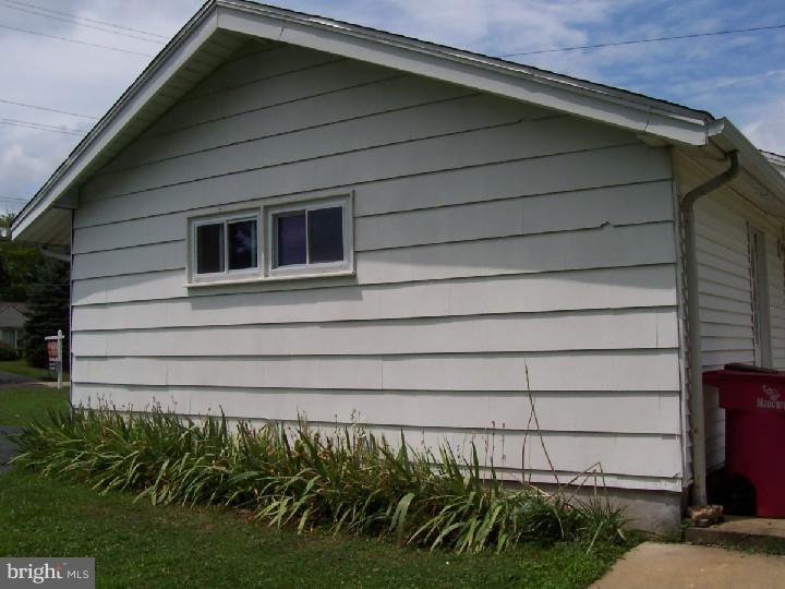 1569 West County Line Road Warminster, PA 18974 - Photo 23 of 25 Exterior Side