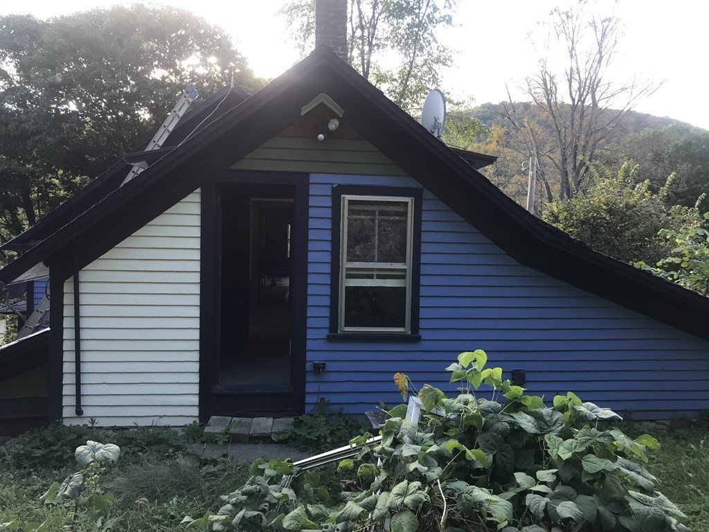 16 High Street Colrain, MA 01340 - Photo 8 of 42