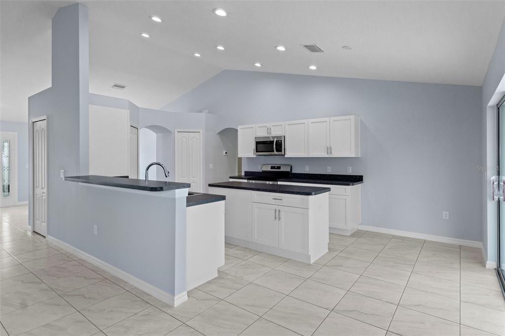 13058 Kittiwake Road Weeki Wachee, FL 34614 - Photo 12 of 39 Gallery Image 12
