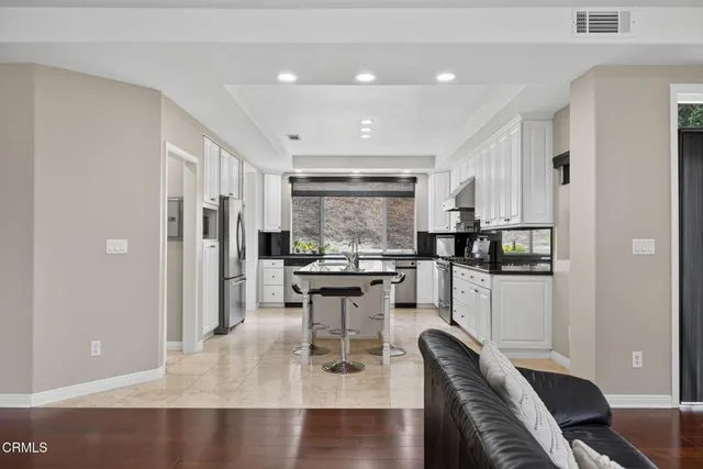 $1,620,000 | 520 Marissa Lane, Camarillo, CA 93010