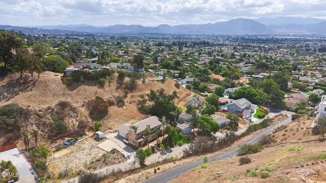 $1,620,000 | 520 Marissa Lane, Camarillo, CA 93010