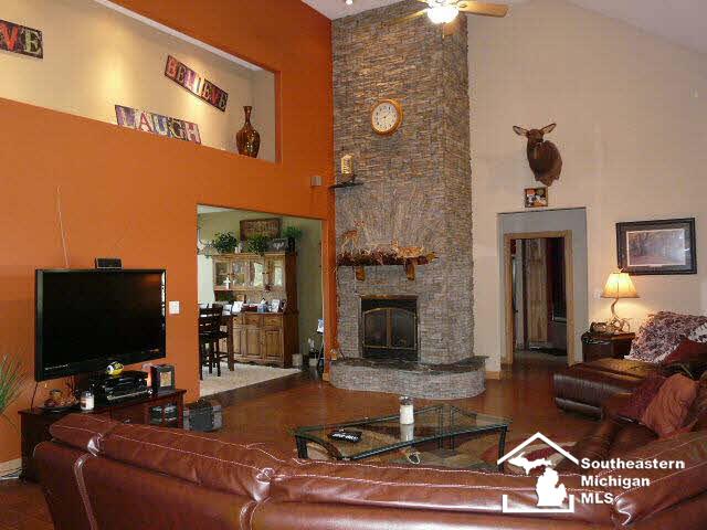 10595 Tabbert Road Riga, MI 49276 - Photo 7 of 22 21178526-6.JPG