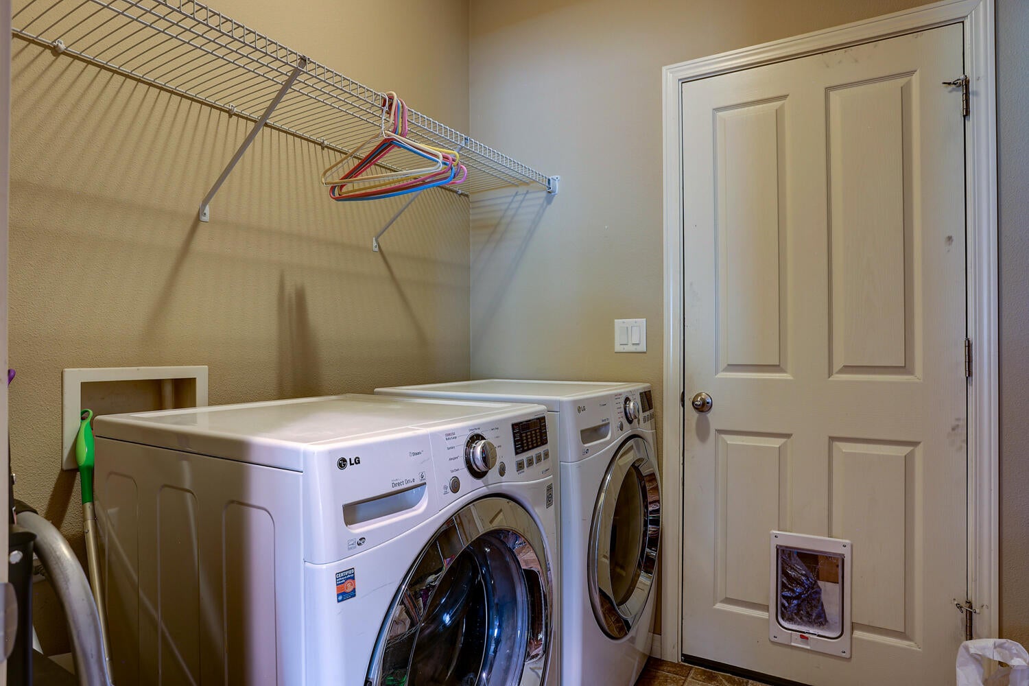 2780 Southwest 49th Street Redmond, OR 97756 - Photo 11 of 20 2780 SW 49th Street-15