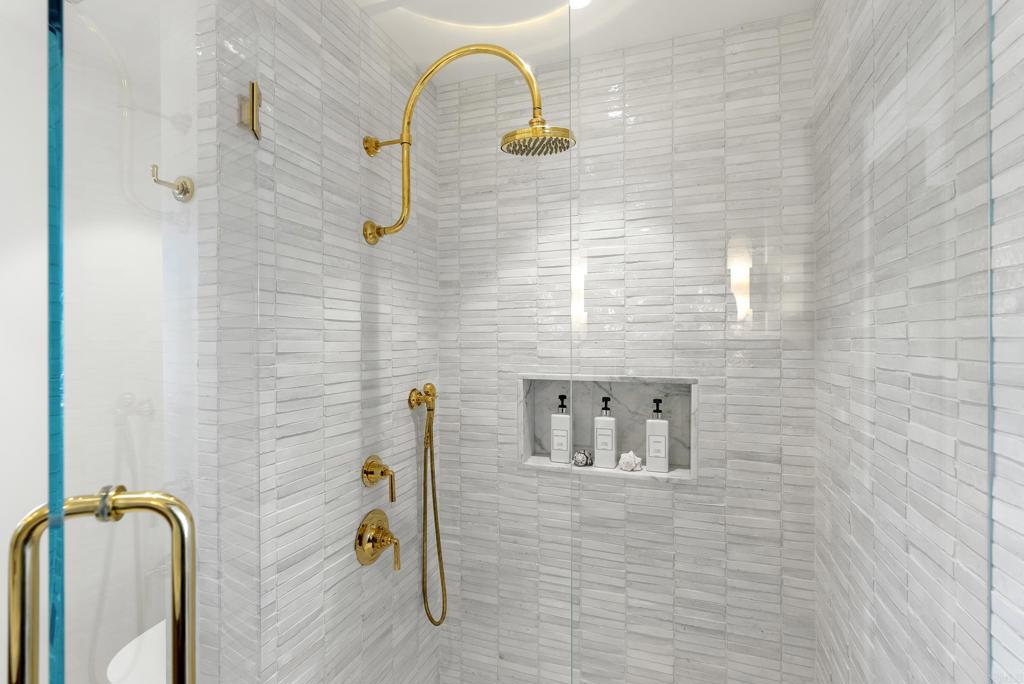 5927 Linea Del Cielo, Unit ELM Rancho Santa Fe, CA 92067 - Photo 13 of 20 a bathroom with a shower