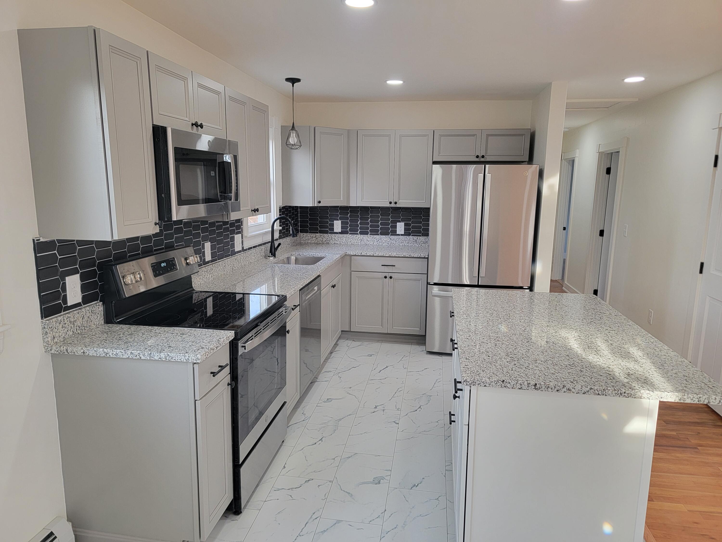 14 Mayflower Road Augusta, ME 04330 - Photo 11 of 47 1000005515