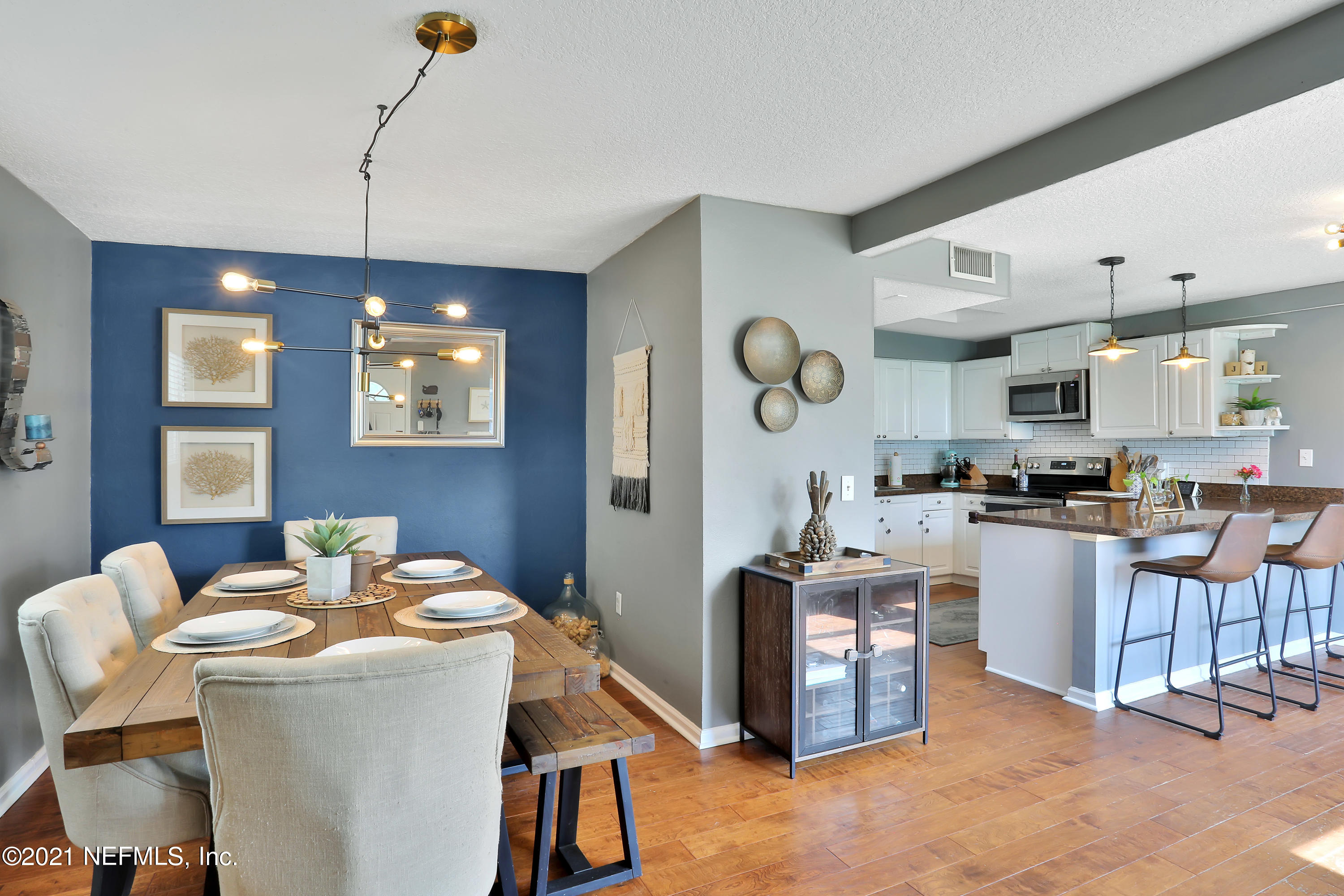 418 Skate Road Atlantic Beach, FL 32233 - Photo 5 of 36 1R4A2218