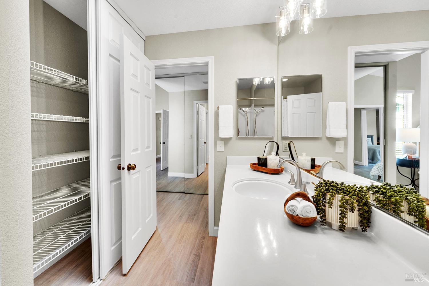 511 Timbercove Street, Unit 8 Vallejo, CA 94591 - Photo 31 of 36