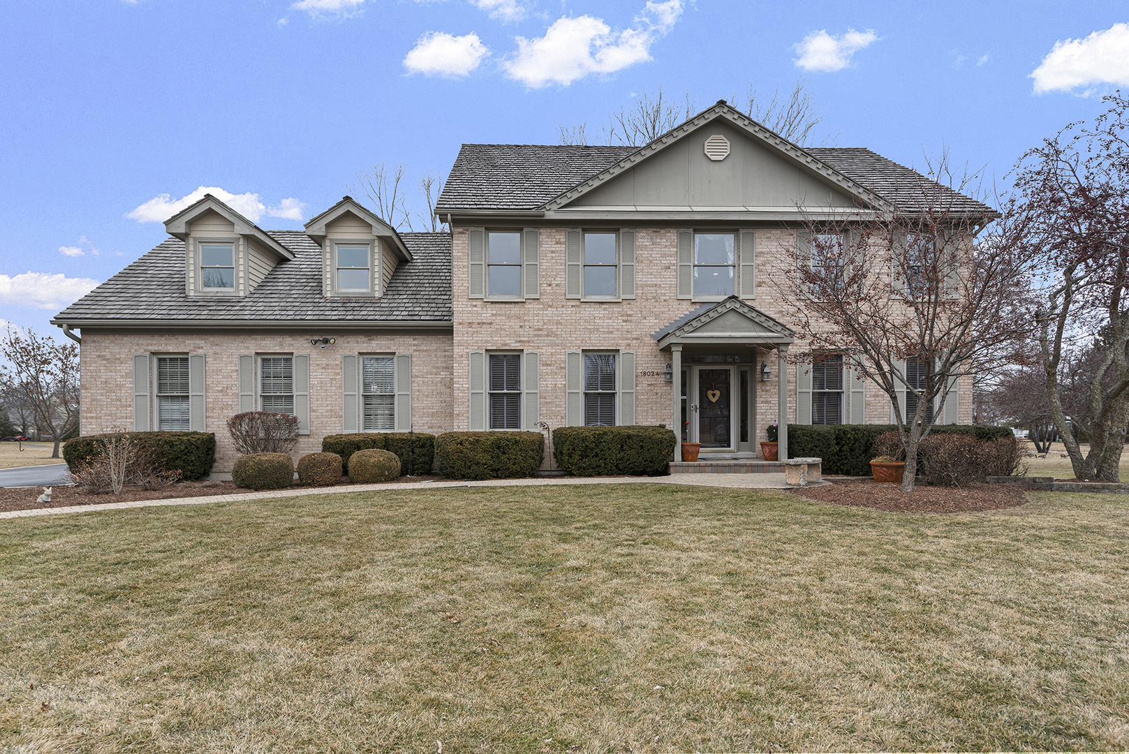 18024 West Pond Ridge Circle Gurnee, IL 60031 - Photo 1 of 36