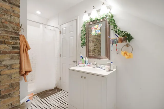 $490,000 | 3213 Minnehaha Avenue, Minneapolis, MN 55406