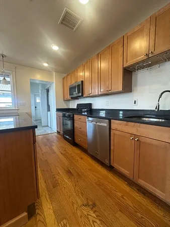 $3,600 | 6 Westminster Avenue, Unit 3, Boston, MA 02119