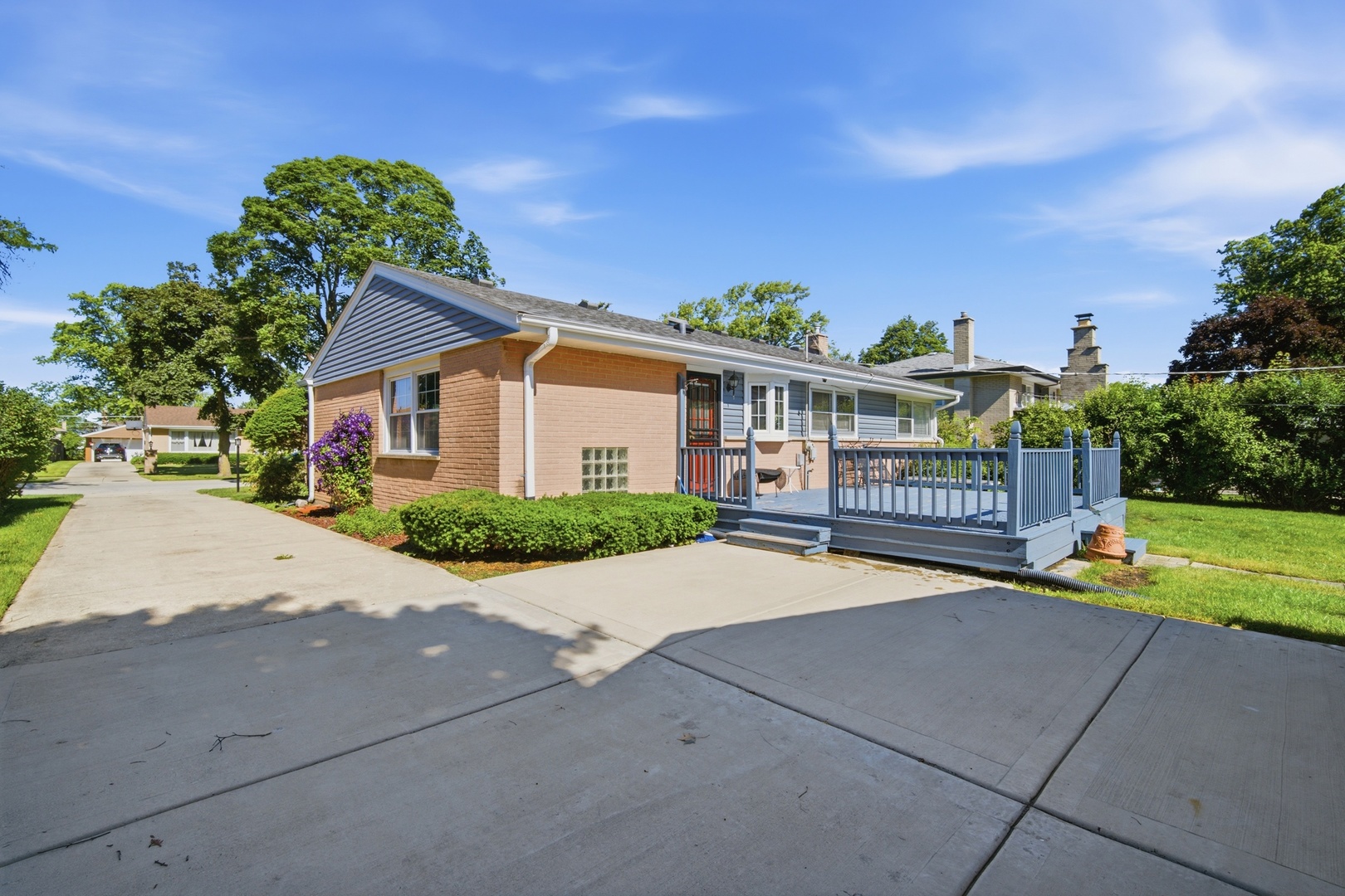 115 Michael Manor Glenview, IL 60025 - Photo 21 of 24