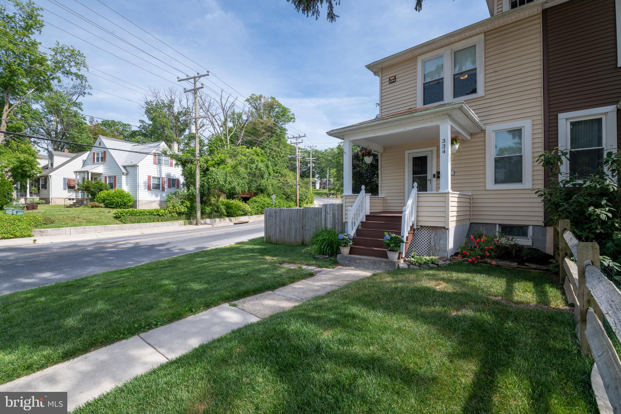 334 Ridge Avenue Towson, MD 21286 - Photo 3 of 40 Wonderful curb appeal!