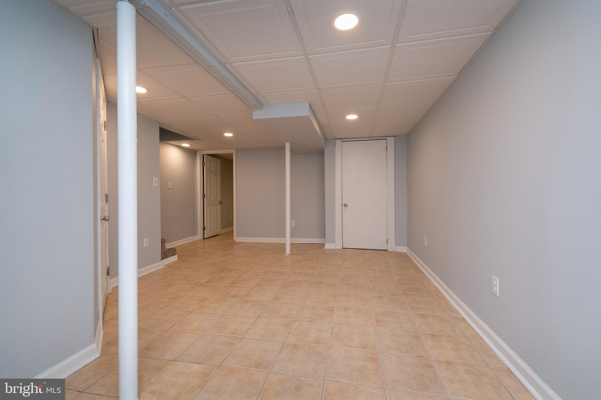 334 Ridge Avenue Towson, MD 21286 - Photo 26 of 40 Fully finished lower level w/ recessed lighting