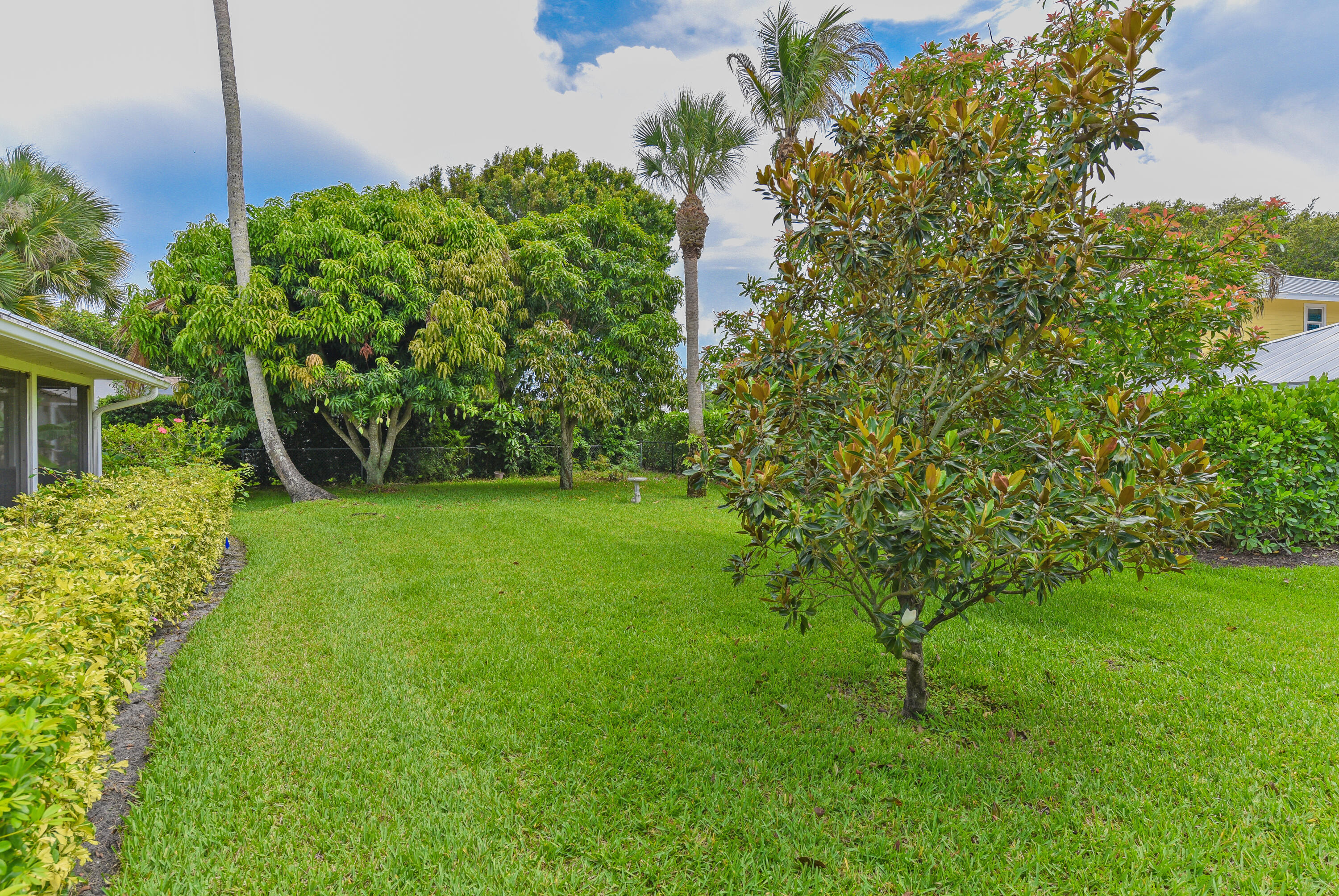 4240 Southeast Happy Lane Stuart, FL 34997 - Photo 31 of 39 4240 SE Happy Ln_Diane Muscara_19