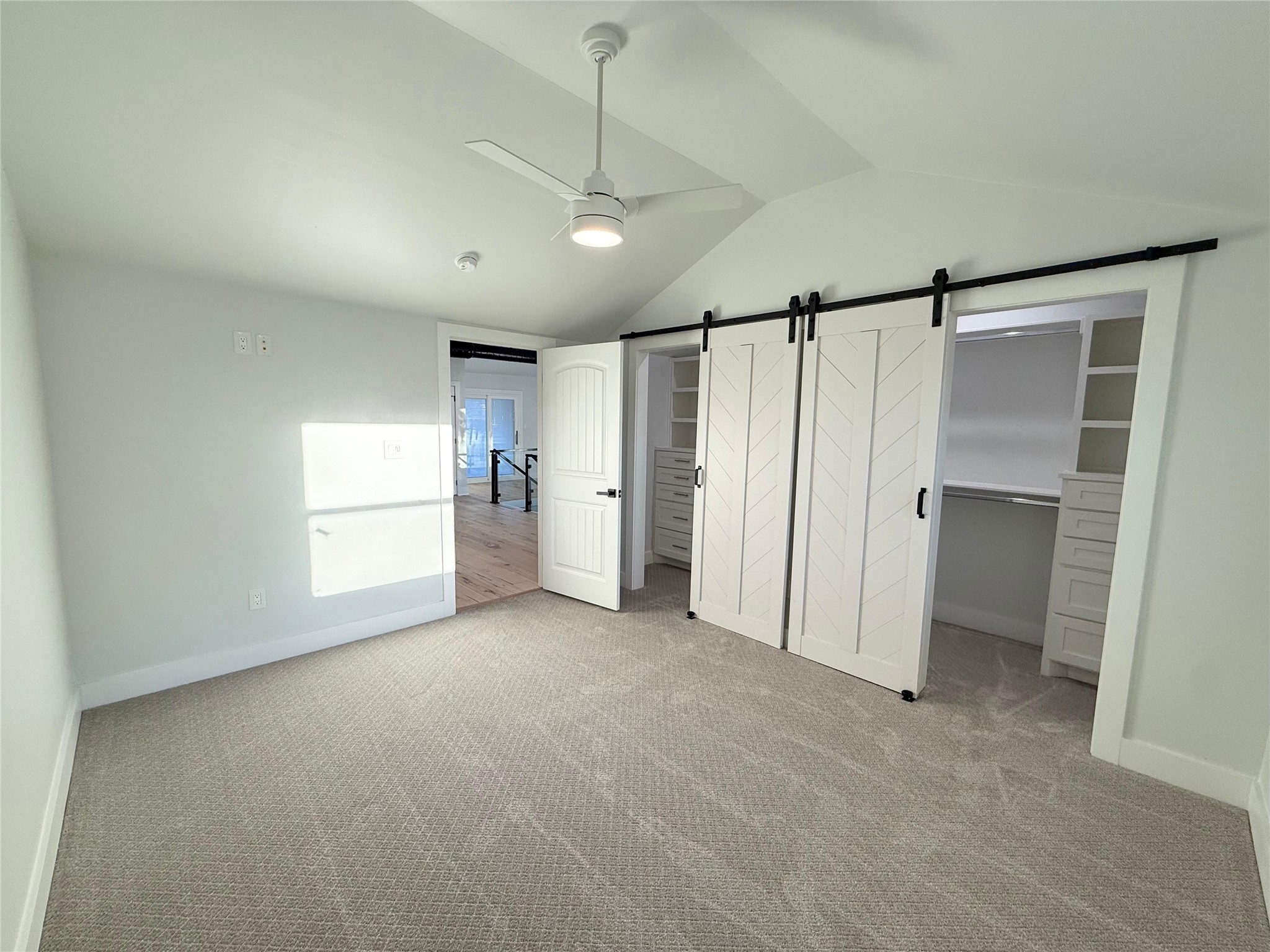 1617 Common Street Houston, TX 77009 - Photo 34 of 50 an empty room with a cabinet and a refrigerator