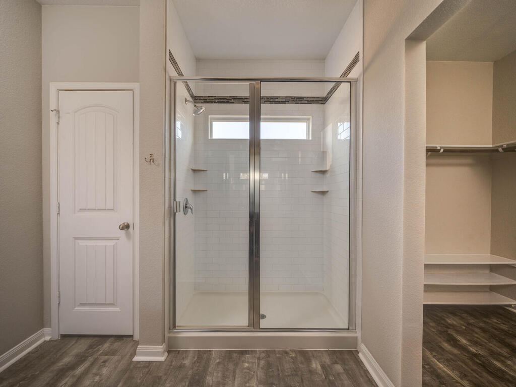 688 Donegal Lane Georgetown, TX 78626 - Photo 20 of 33