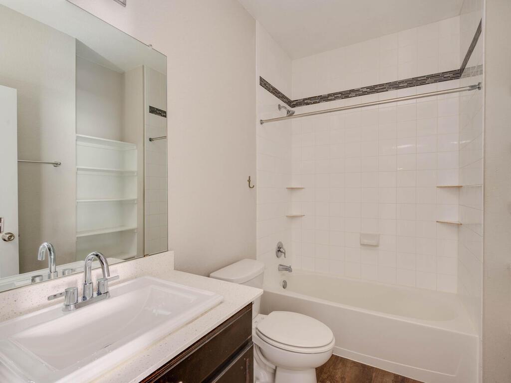 688 Donegal Lane Georgetown, TX 78626 - Photo 24 of 33