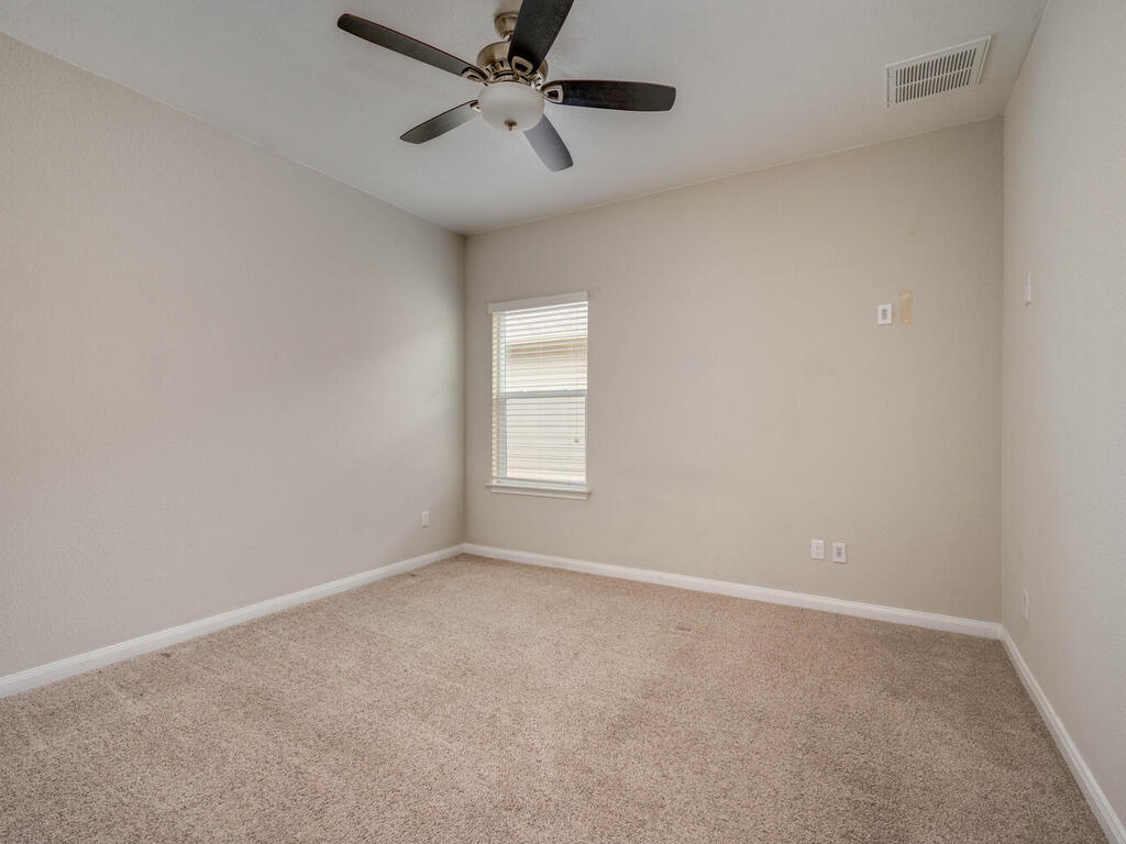 688 Donegal Lane Georgetown, TX 78626 - Photo 26 of 33