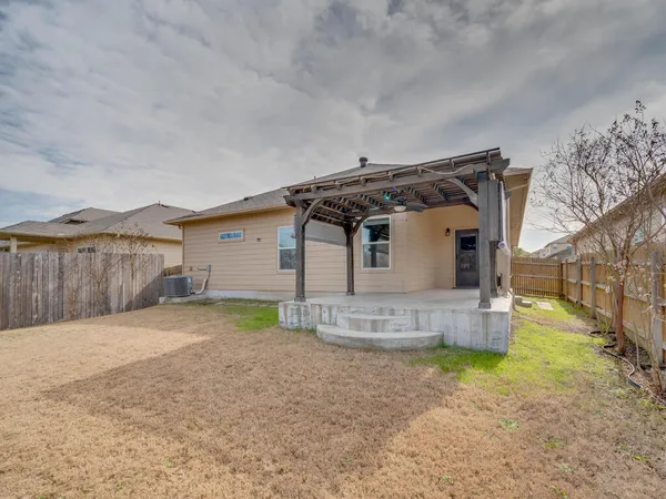 $2,100 | 688 Donegal Lane, Georgetown, TX 78626