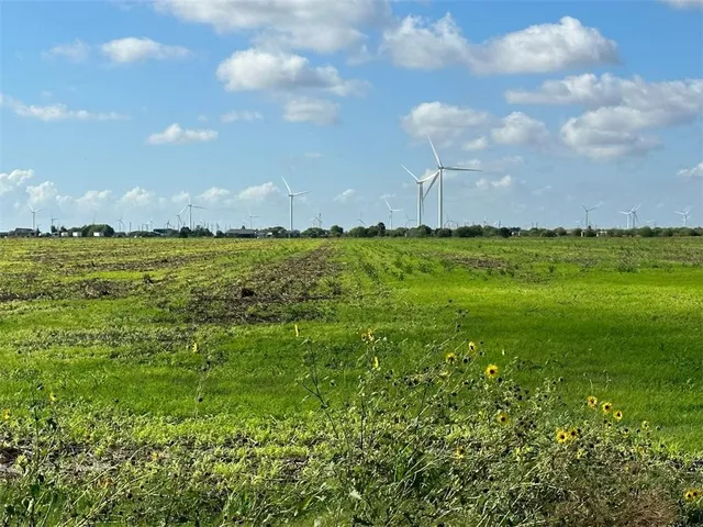 $390,000 | 0 County Road 1064, Taft, TX 78390