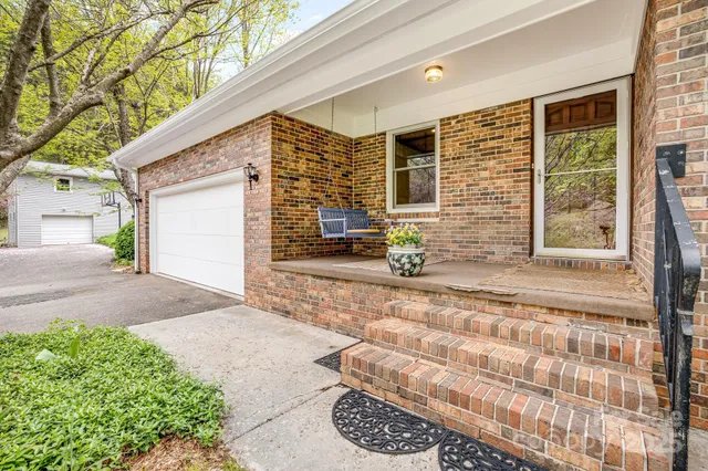 $845,000 | 6334 Jacks Creek Road, Burnsville, NC 28714