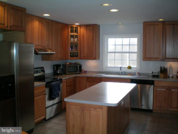 201 Serene Road Friendship, MD 20758 - Photo 10 of 18 Kitchen