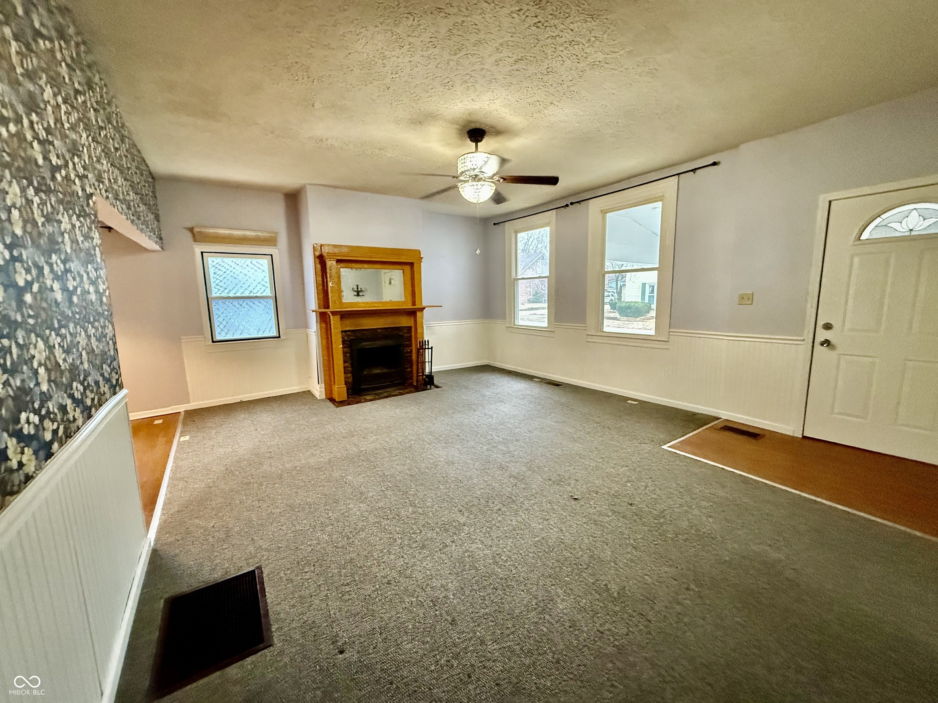 801 Washington Street Covington, IN 47932 - Photo 6 of 18
