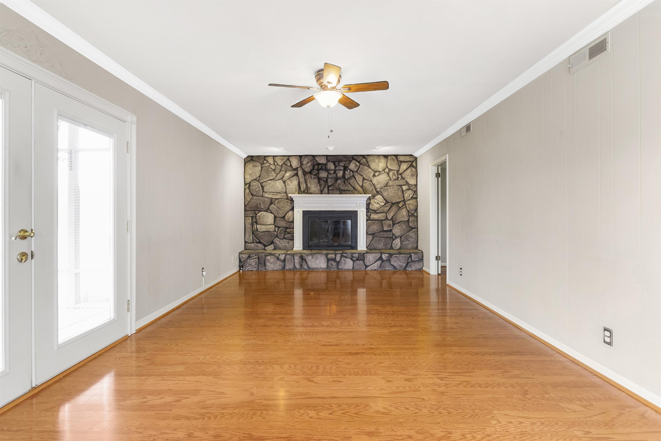 1030 Robertson Road Gallatin, TN 37066 - Photo 11 of 30 Gallery Image 11