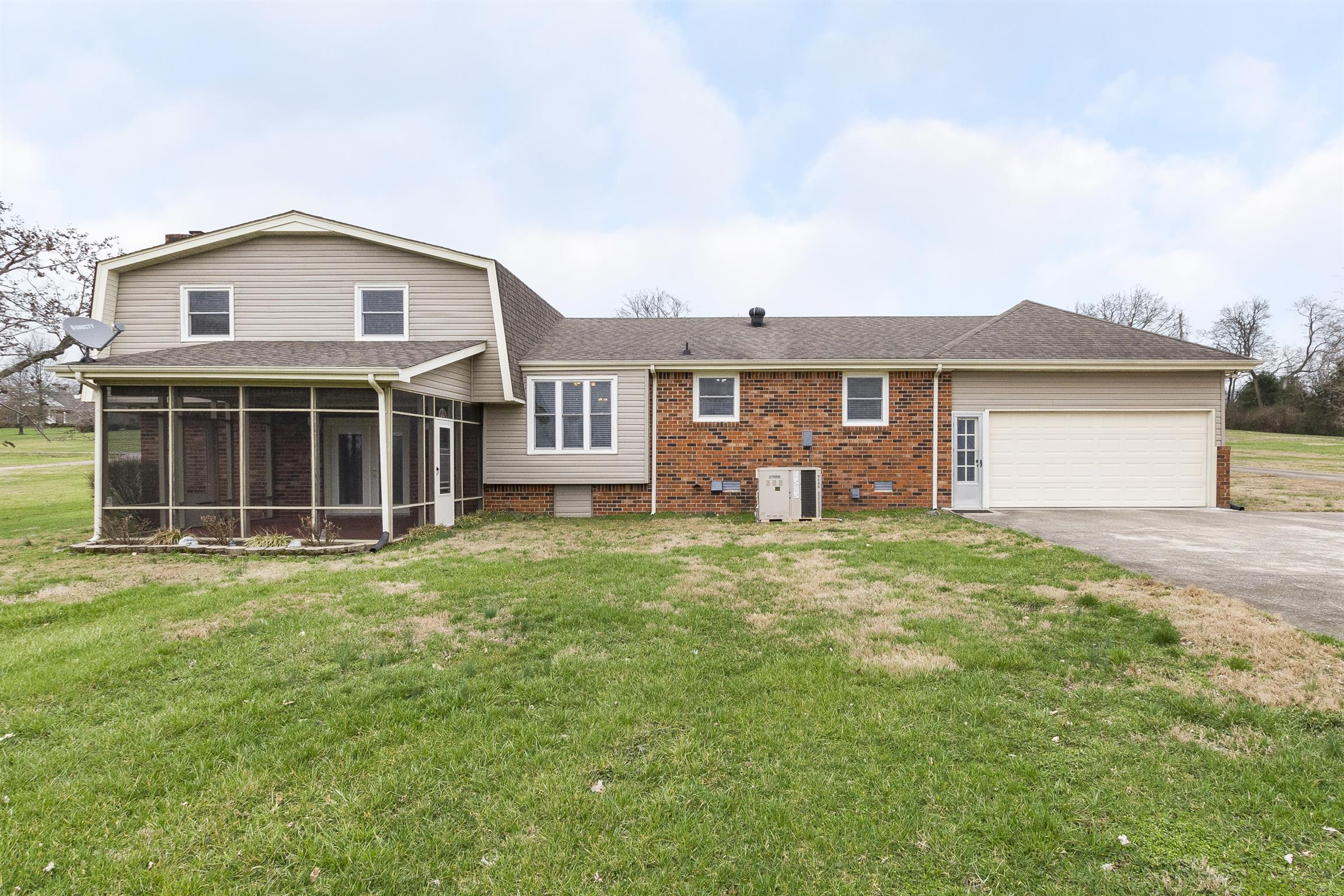 1030 Robertson Road Gallatin, TN 37066 - Photo 29 of 30 Gallery Image 29