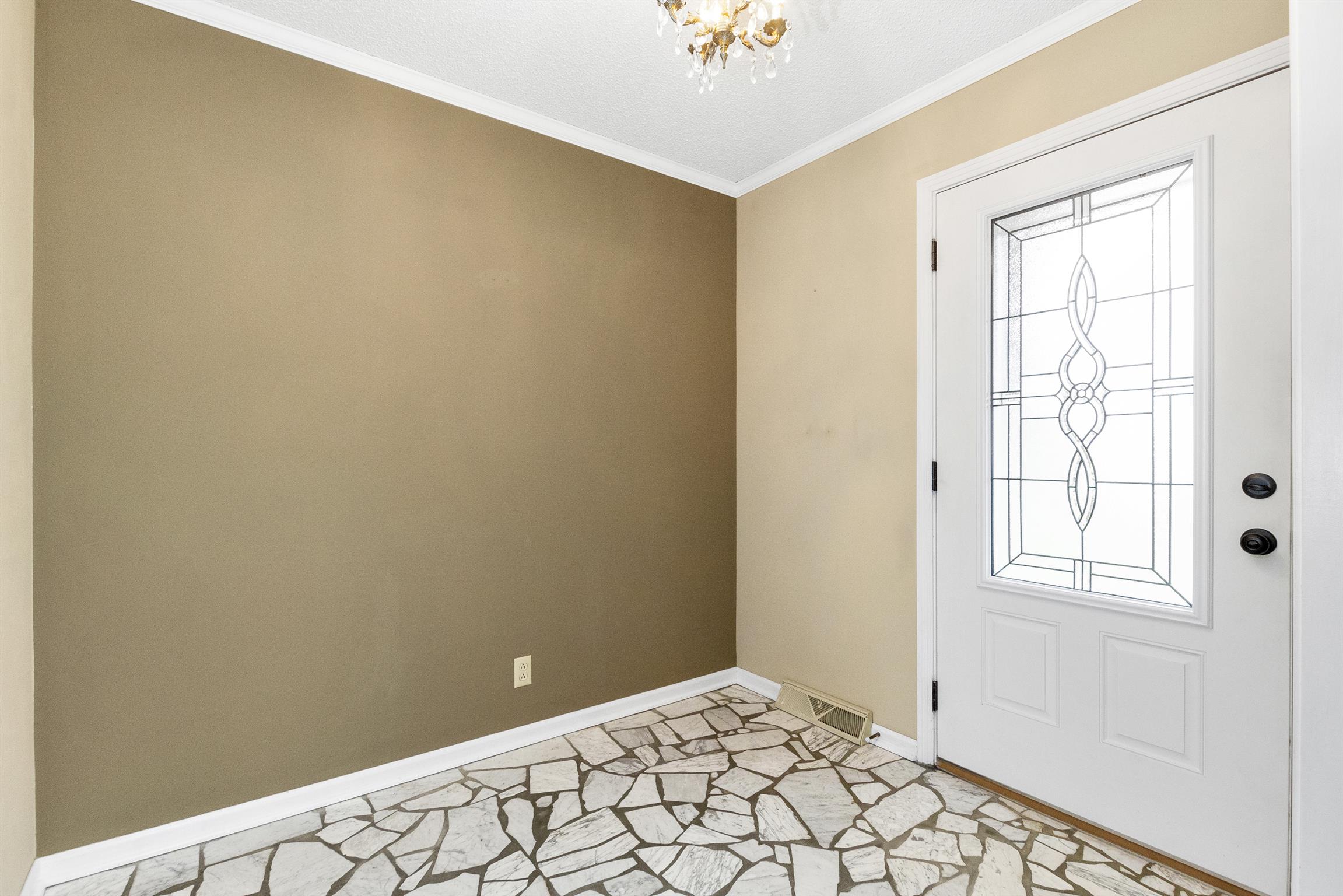 1030 Robertson Road Gallatin, TN 37066 - Photo 3 of 30 Gallery Image 3
