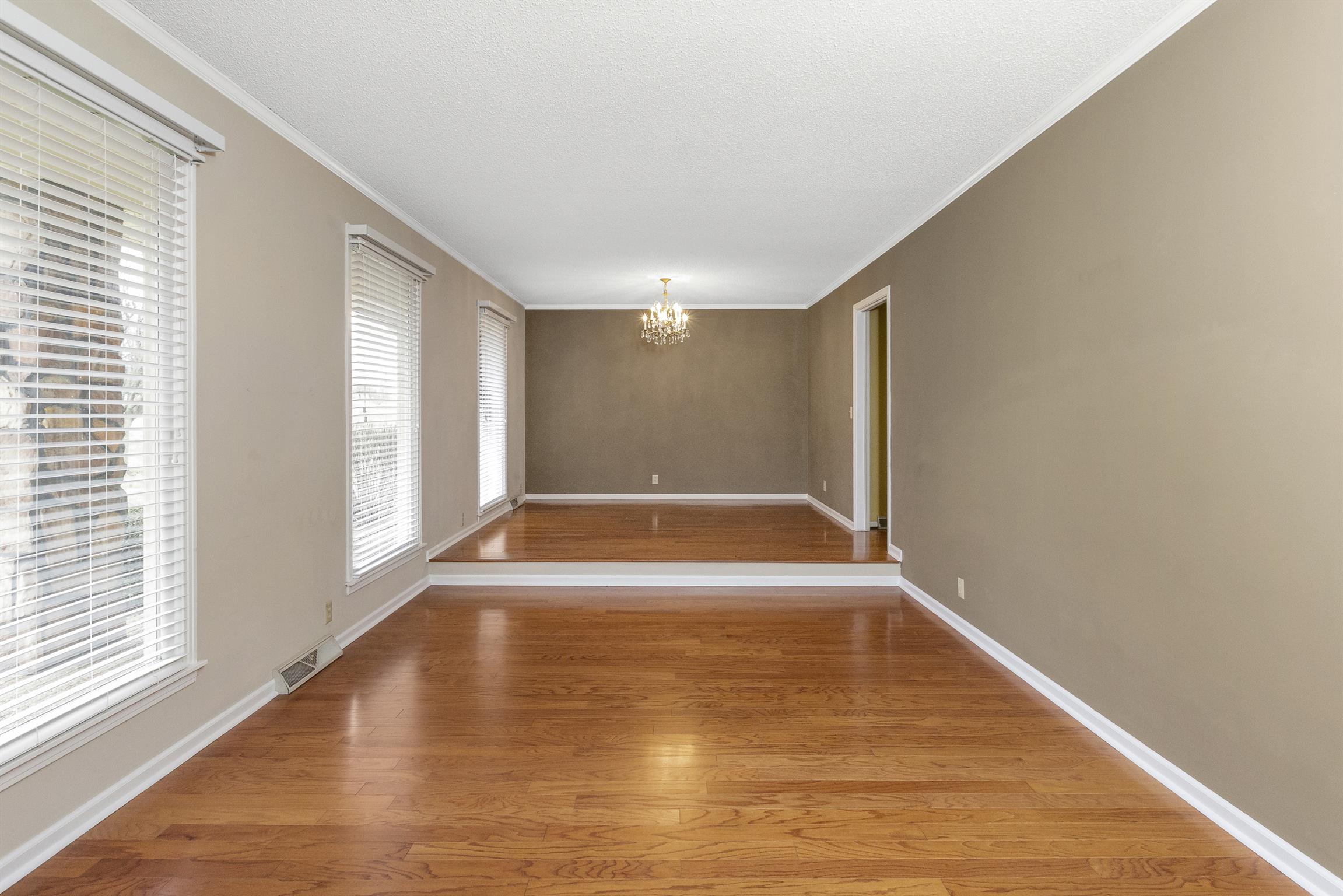 1030 Robertson Road Gallatin, TN 37066 - Photo 5 of 30 Gallery Image 5