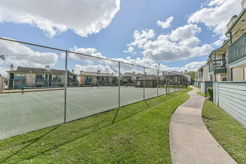 $117,900 | 250 El Dorado Boulevard, Unit 189, Webster, TX 77598