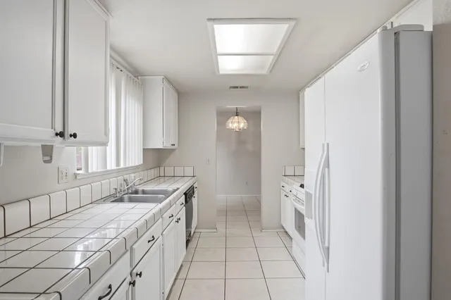 $450,000 | 416 Ramsey Drive, Modesto, CA 95356