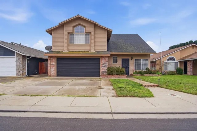 $450,000 | 416 Ramsey Drive, Modesto, CA 95356