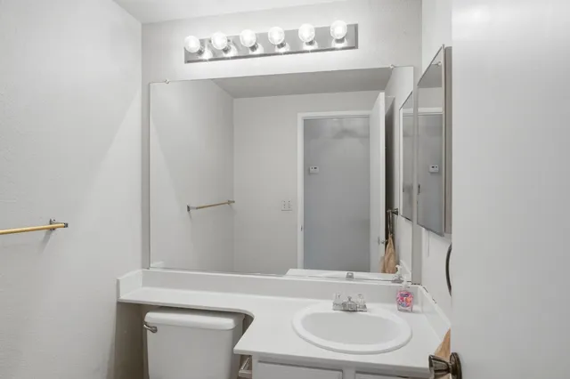 $450,000 | 416 Ramsey Drive, Modesto, CA 95356