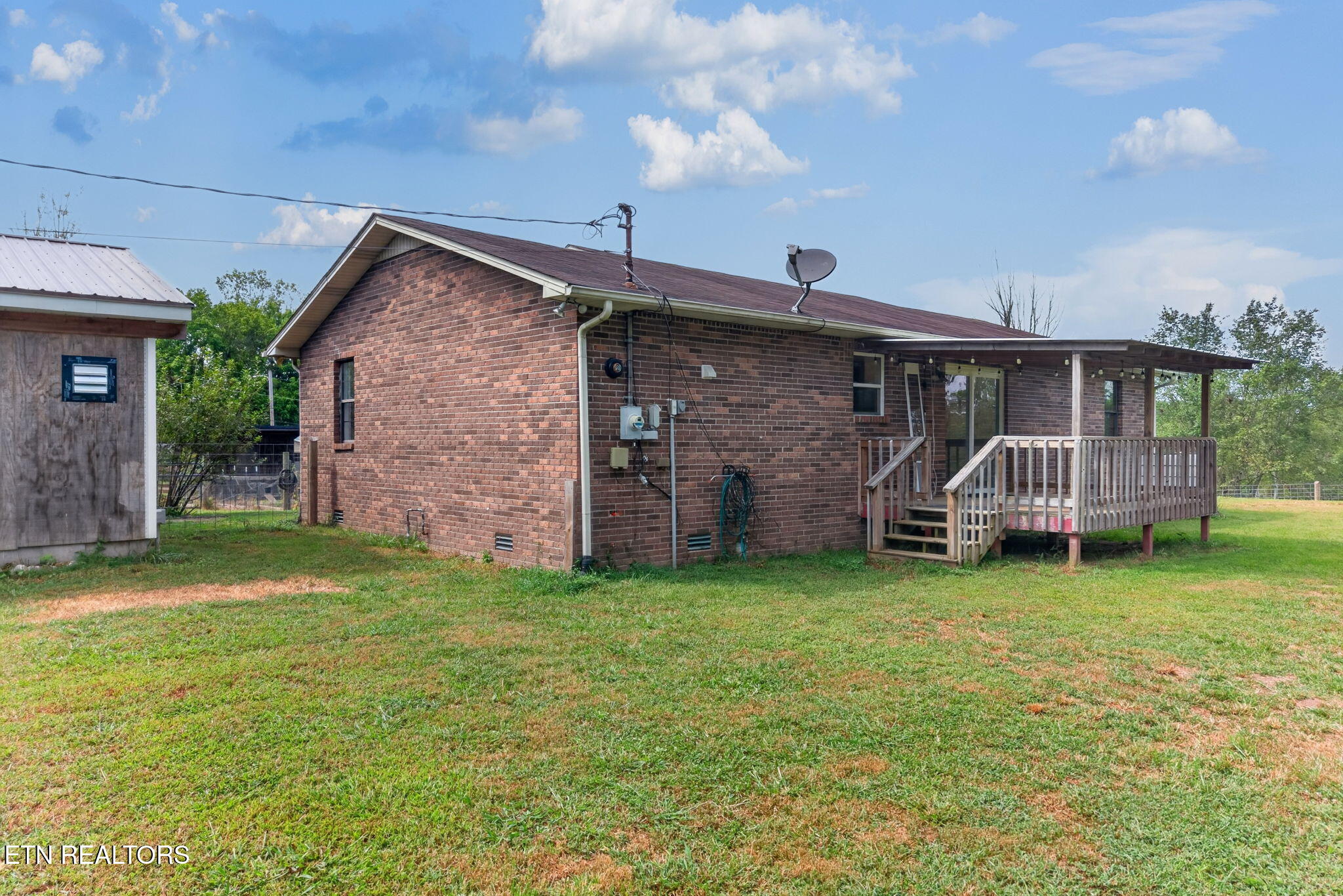 330 Finley Road Crossville, TN 38571 - Photo 6 of 40 6-web-or-mls-330 Finley Rd_11