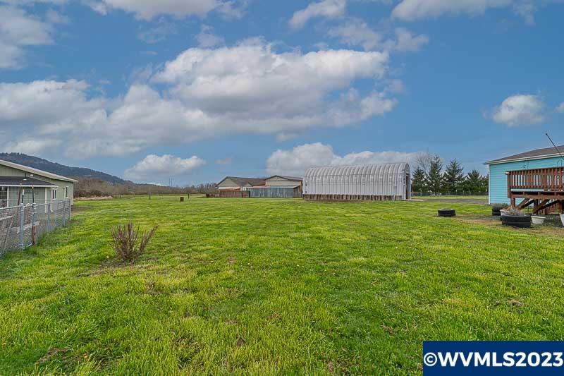 2890 Stoltz Hill Road Lebanon, OR 97355 - Photo 37 of 38 Gallery Image 37