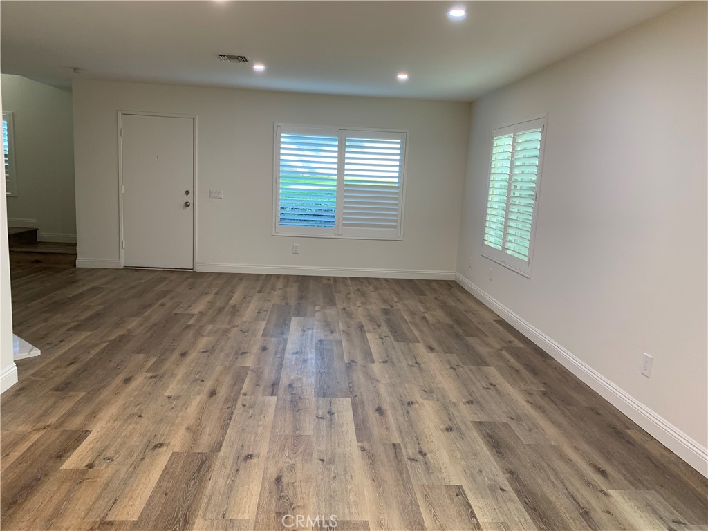 10226 Chaparral Way, Unit B Rancho Cucamonga, CA 91730 - Photo 5 of 18