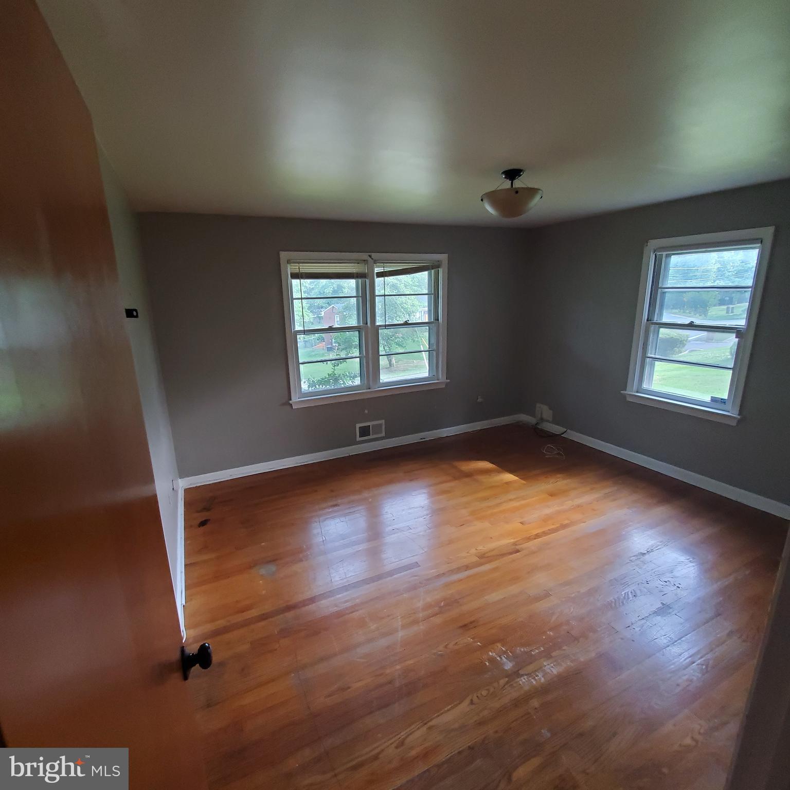 4902 Henderson Road Temple Hills, MD 20748 - Photo 11 of 17 Gallery Image 11