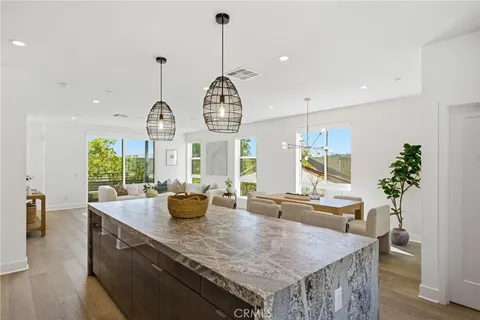 $1,749,000 | 627 Cardiff Reef, Costa Mesa, CA 92627