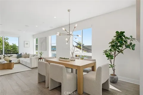 $1,749,000 | 627 Cardiff Reef, Costa Mesa, CA 92627