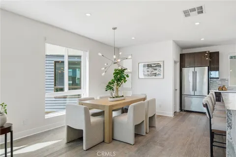 $1,897,500 | 627 Cardiff Reef, Costa Mesa, CA 92627