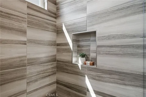 $1,897,500 | 627 Cardiff Reef, Costa Mesa, CA 92627