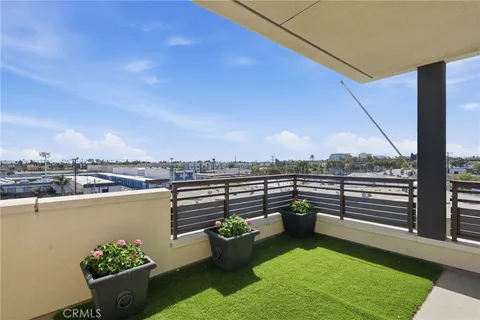 $1,749,000 | 627 Cardiff Reef, Costa Mesa, CA 92627