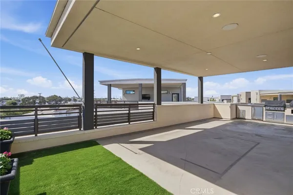 $1,799,000 | 627 Cardiff Reef, Costa Mesa, CA 92627