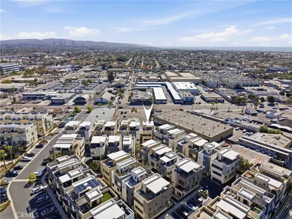 $1,897,500 | 627 Cardiff Reef, Costa Mesa, CA 92627