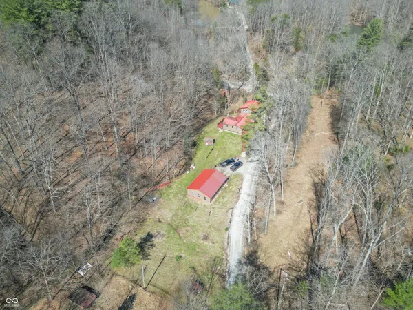 $580,000 | 2854 Shepherd Road, Nashville, IN 47448