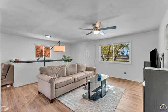 $175,000 | 354 Anderson Street, Rossville, KS 66533