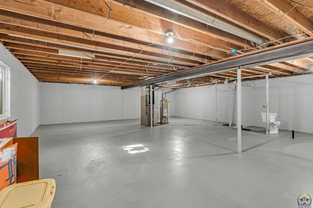 $175,000 | 354 Anderson Street, Rossville, KS 66533