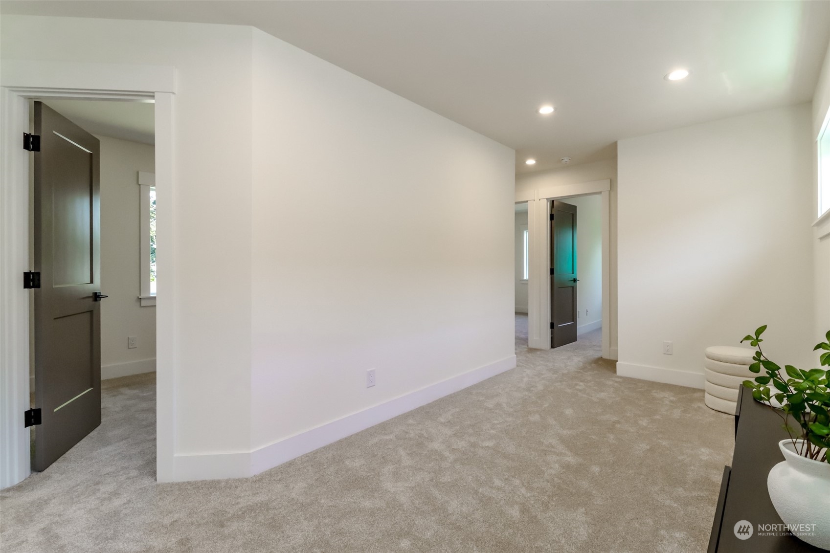 10448 3rd Avenue Southwest Seattle, WA 98146 - Photo 19 of 37